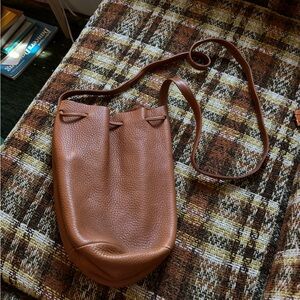 BAGGU leather Bucket Bag